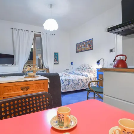 Stunning In With Wifi Apartment